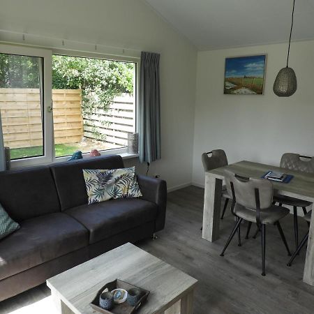 Vakantiewoning 'T Steechje Hollum  Extérieur photo