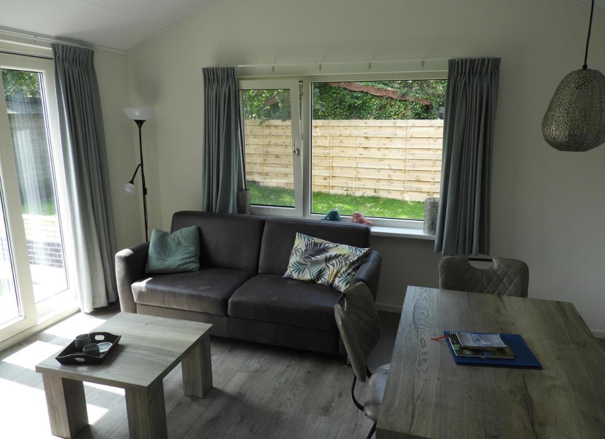 Vakantiewoning 'T Steechje Hollum  Extérieur photo